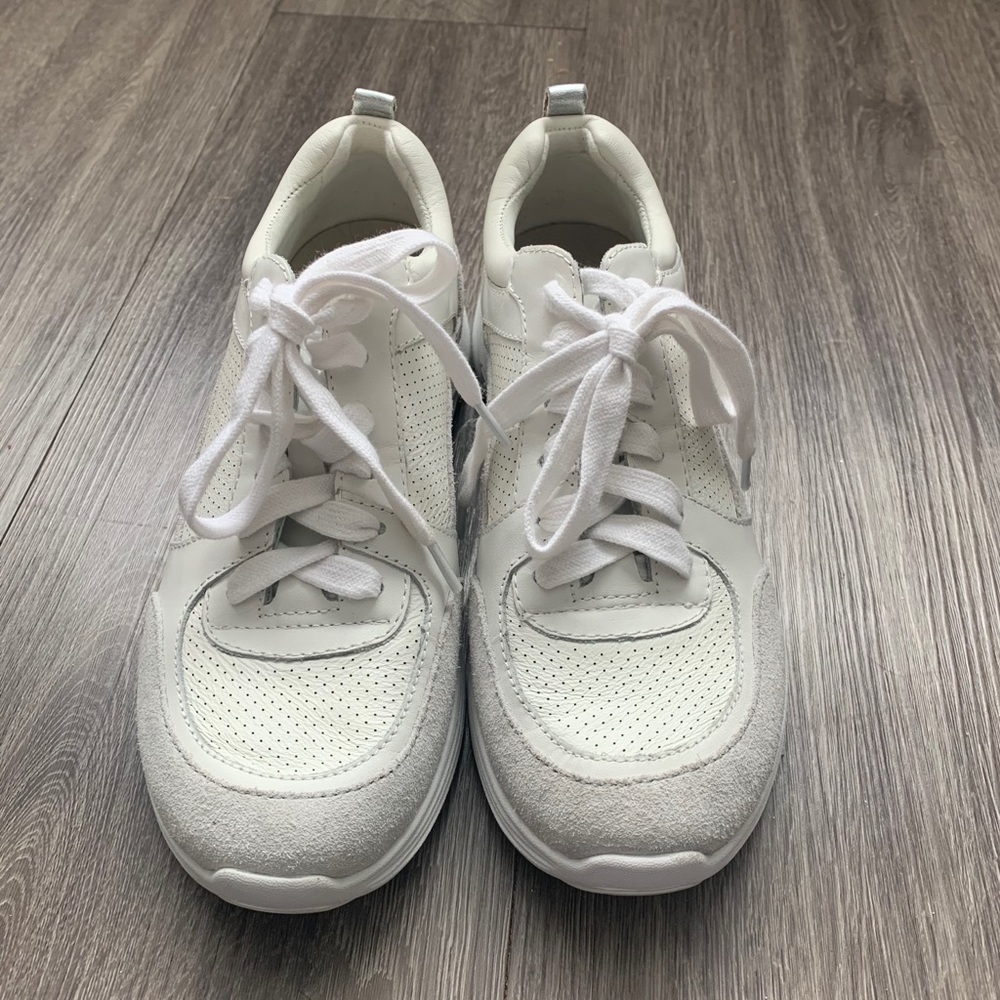White Tennies
